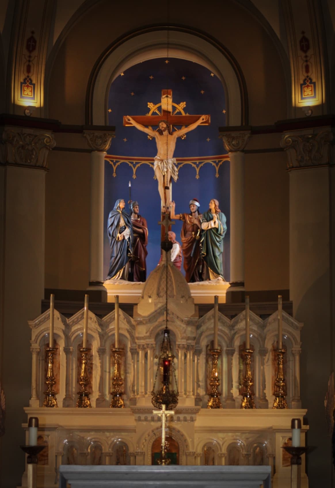 The Chapel at Mount Saint Mary’s altar.